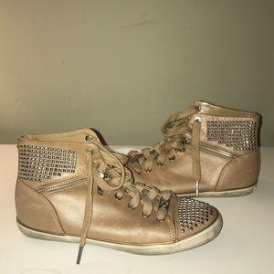 Michael Kors tan metallic converse